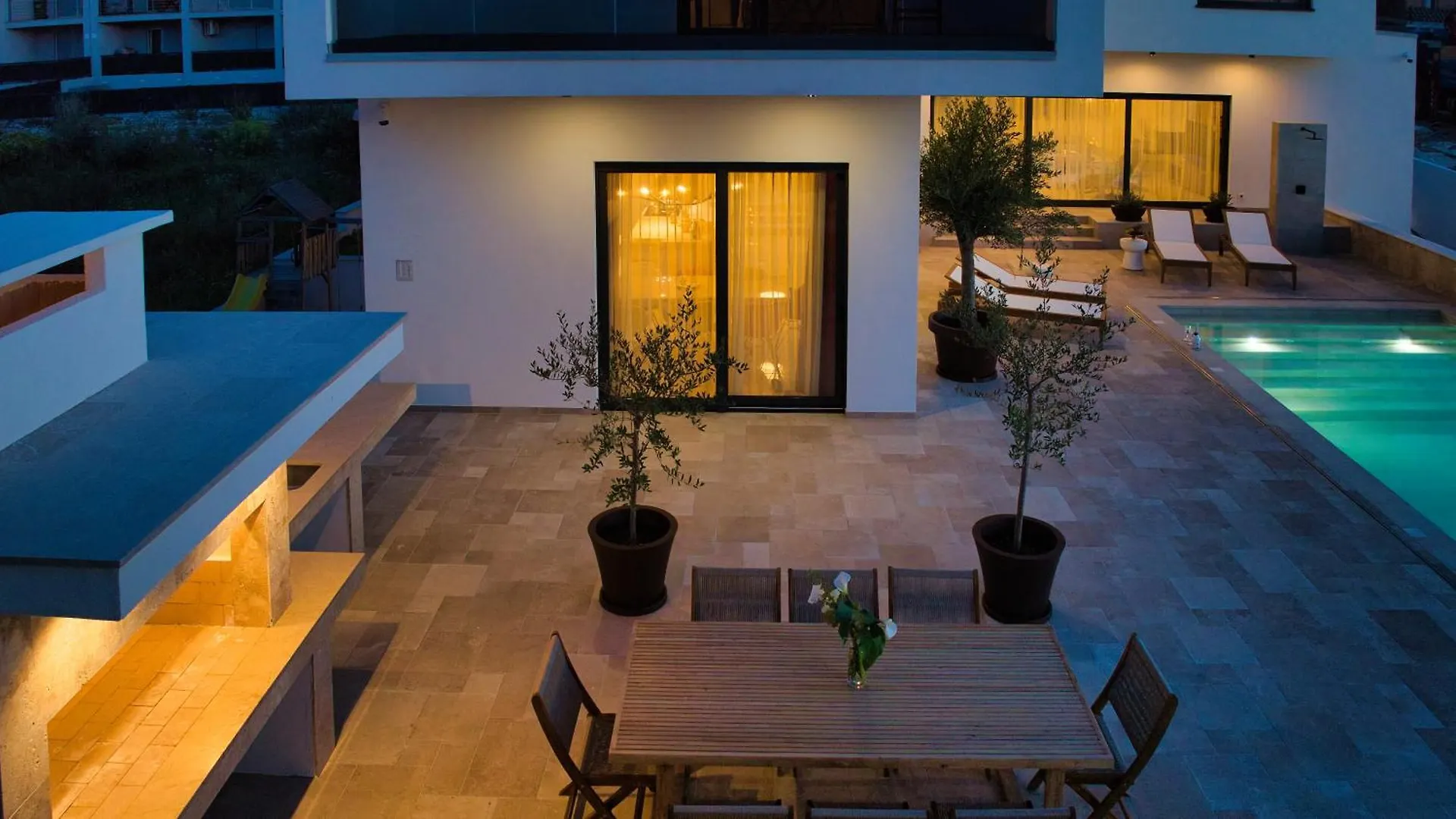 Villa Olivetum With Heated Pool Trogir Horvátország